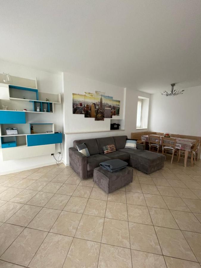 Cottage Il Cigno Con Accesso Al Lago - Como Lake Dervio Exterior foto