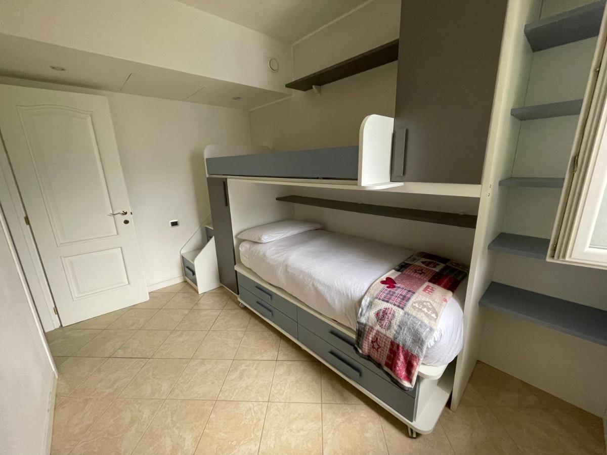 Cottage Il Cigno Con Accesso Al Lago - Como Lake Dervio Exterior foto